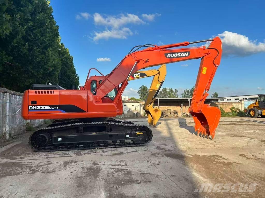 Doosan DH 225 LC-7 Εκσκαφείς με ερπύστριες