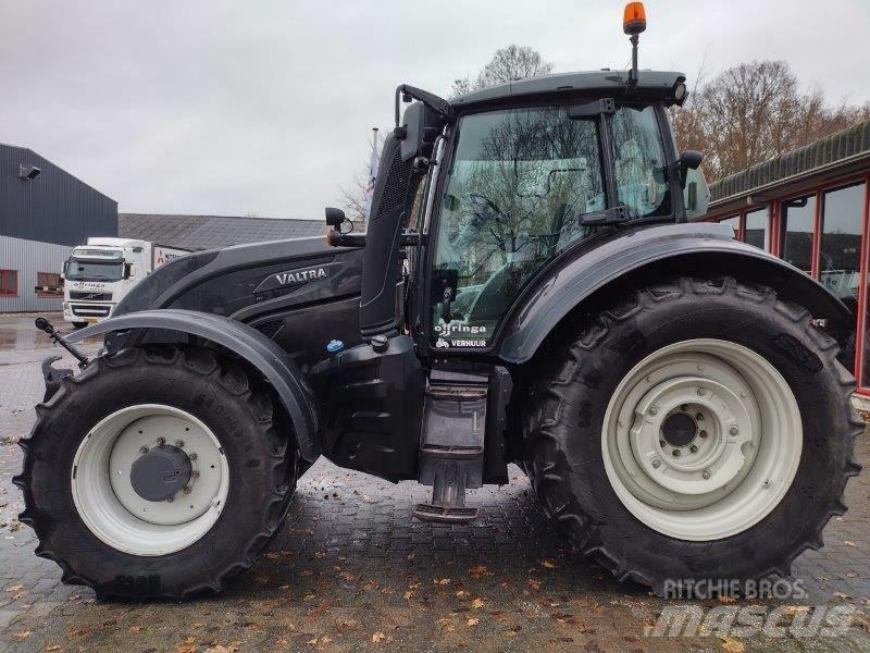 Valtra T 214 D Τρακτέρ