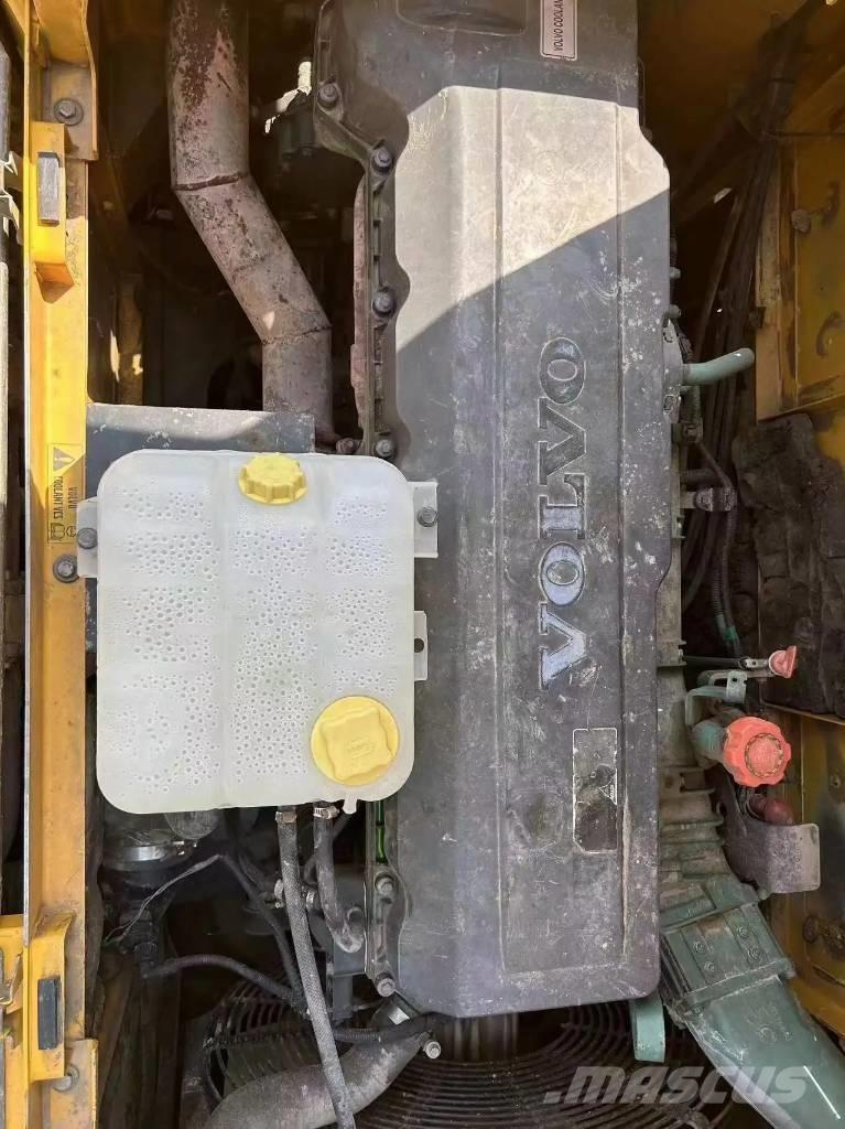 Volvo EC480D Εκσκαφείς με ερπύστριες