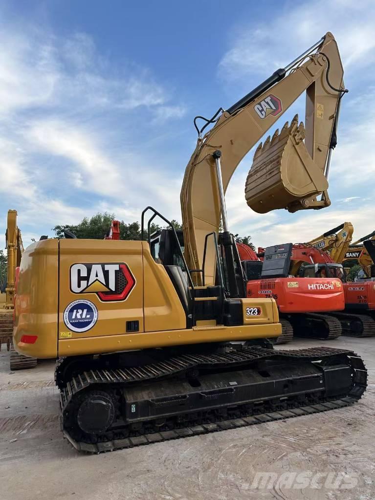 CAT 323GC Εκσκαφείς με ερπύστριες
