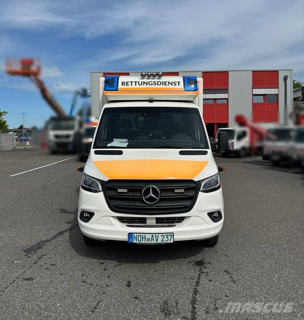 Mercedes-Benz 1000 Ασθενοφόρα