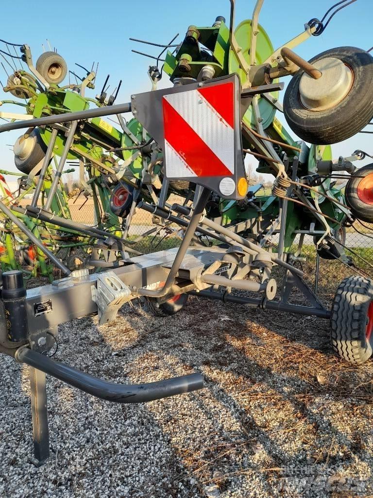 Fendt Twister 901T Τσουγκράνες και χορτοξηραντικές μηχανές