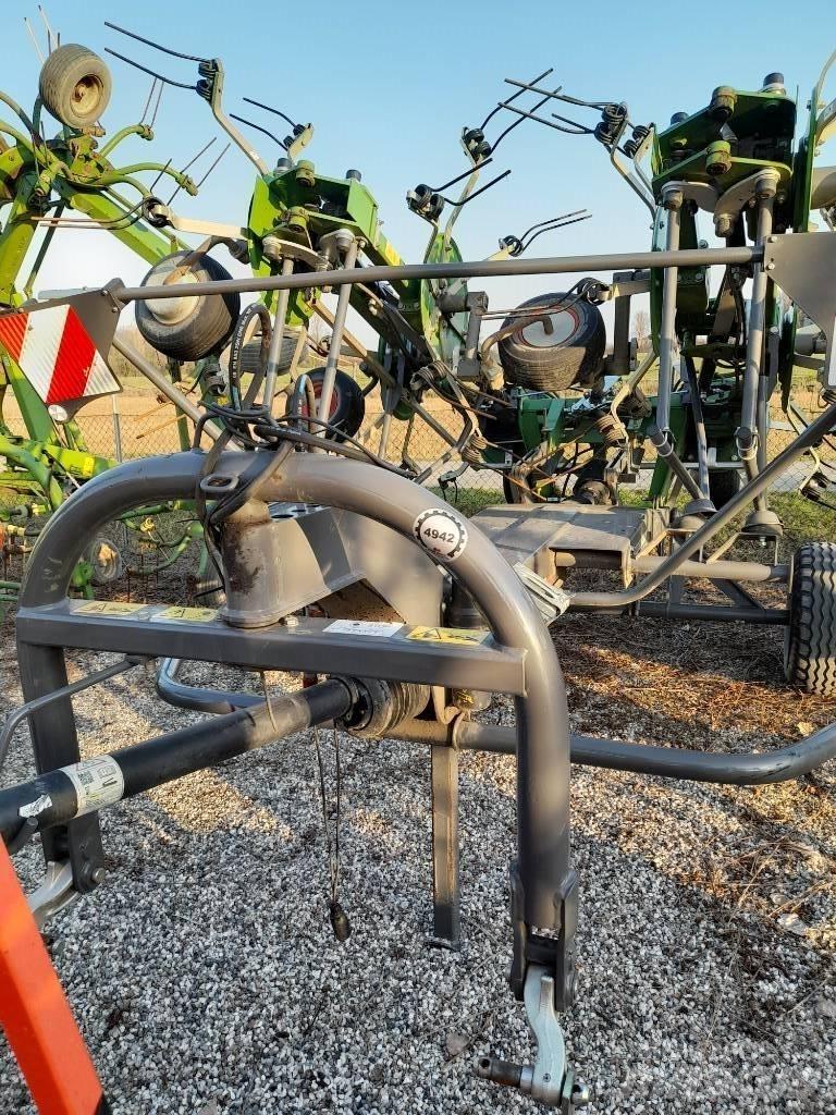 Fendt Twister 901T Τσουγκράνες και χορτοξηραντικές μηχανές