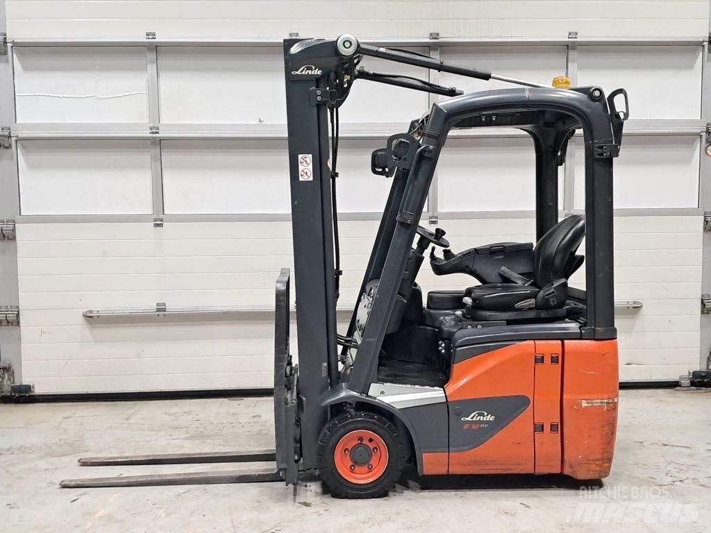 Linde E12-02 Ηλεκτρικά περονοφόρα ανυψωτικά κλαρκ