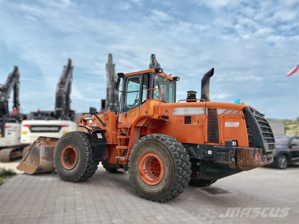 Doosan DL 300 Φορτωτές με λάστιχα (Τροχοφόροι)