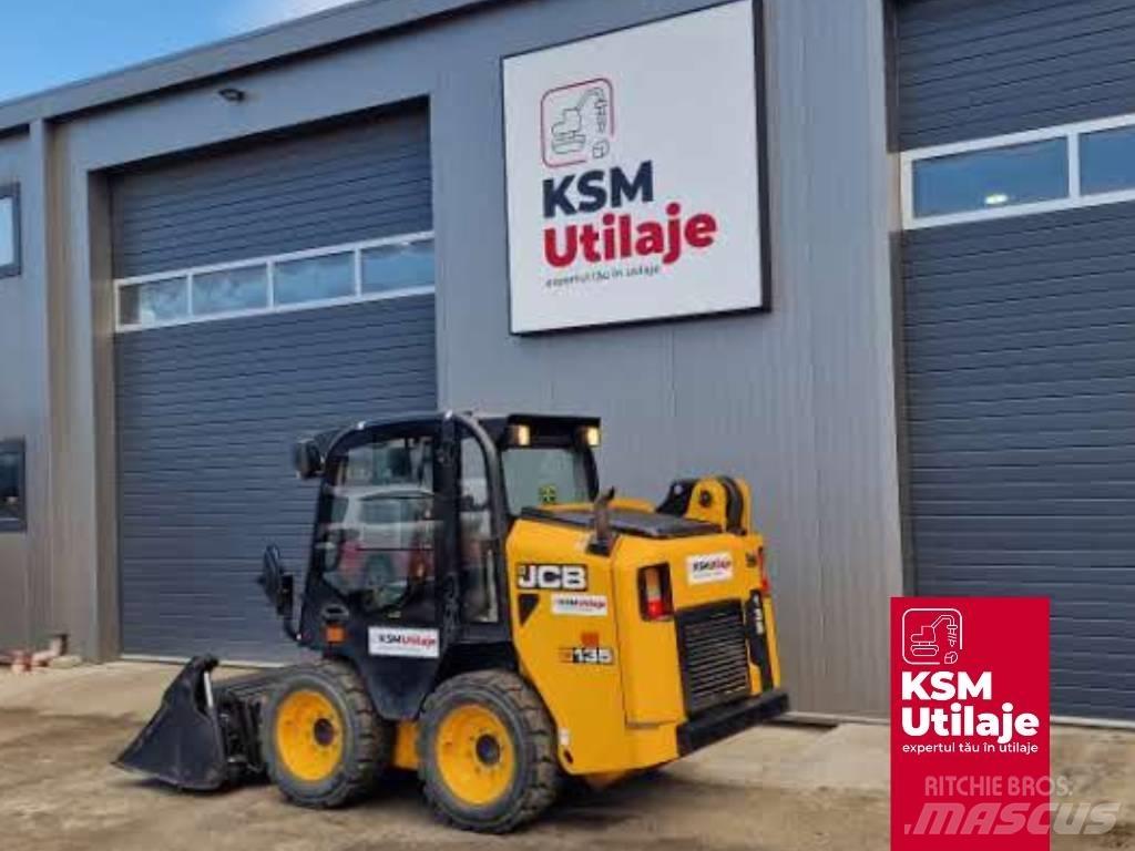 JCB 135 Φορτωτάκια