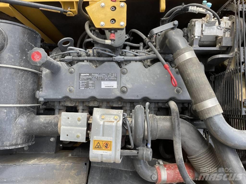 Komatsu PC200-8 Εκσκαφείς με ερπύστριες