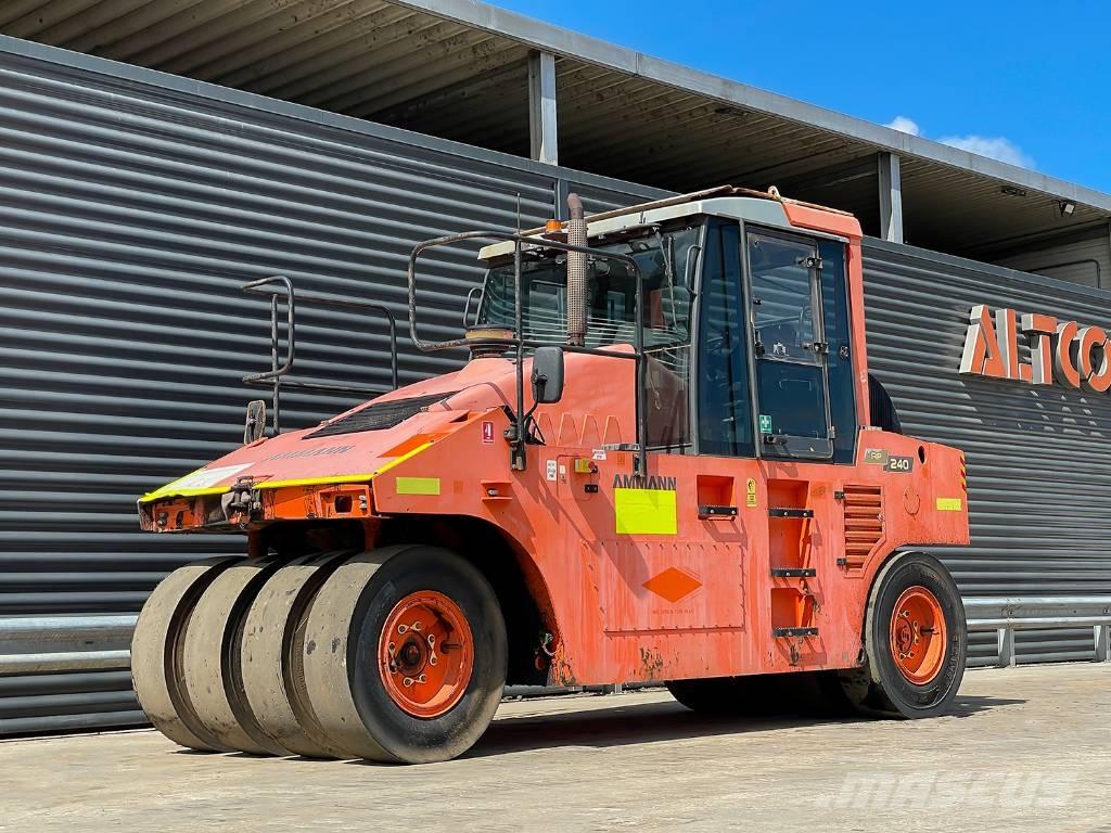 Ammann AP 240 Κύλινδροι με επίσωτρα με αέρα