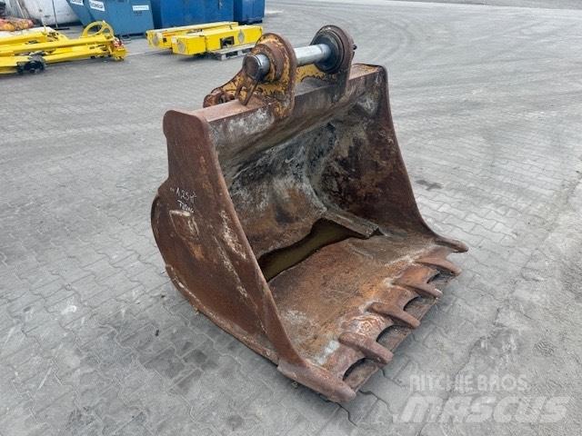 CAT M 320 BUCKET Εκσκαφείς