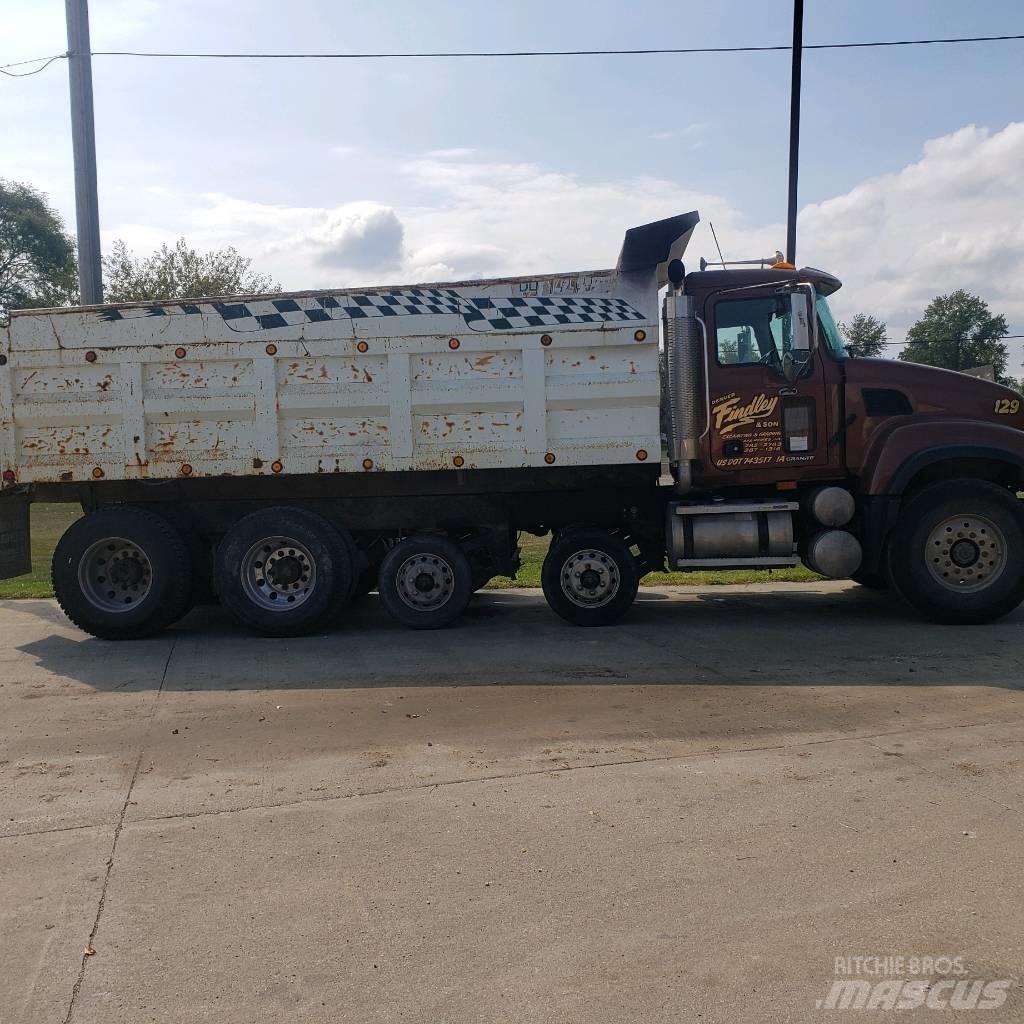 Mack CV 713 Φορτηγά Ανατροπή