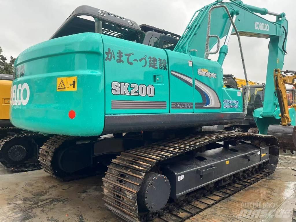 Kobelco SK 200-8 Εκσκαφείς με ερπύστριες