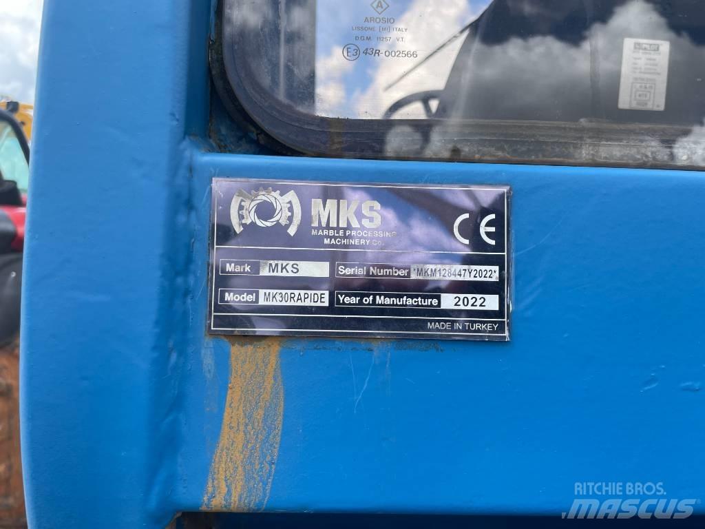 MKS MK30 Τηλεσκοπικοί ανυψωτές