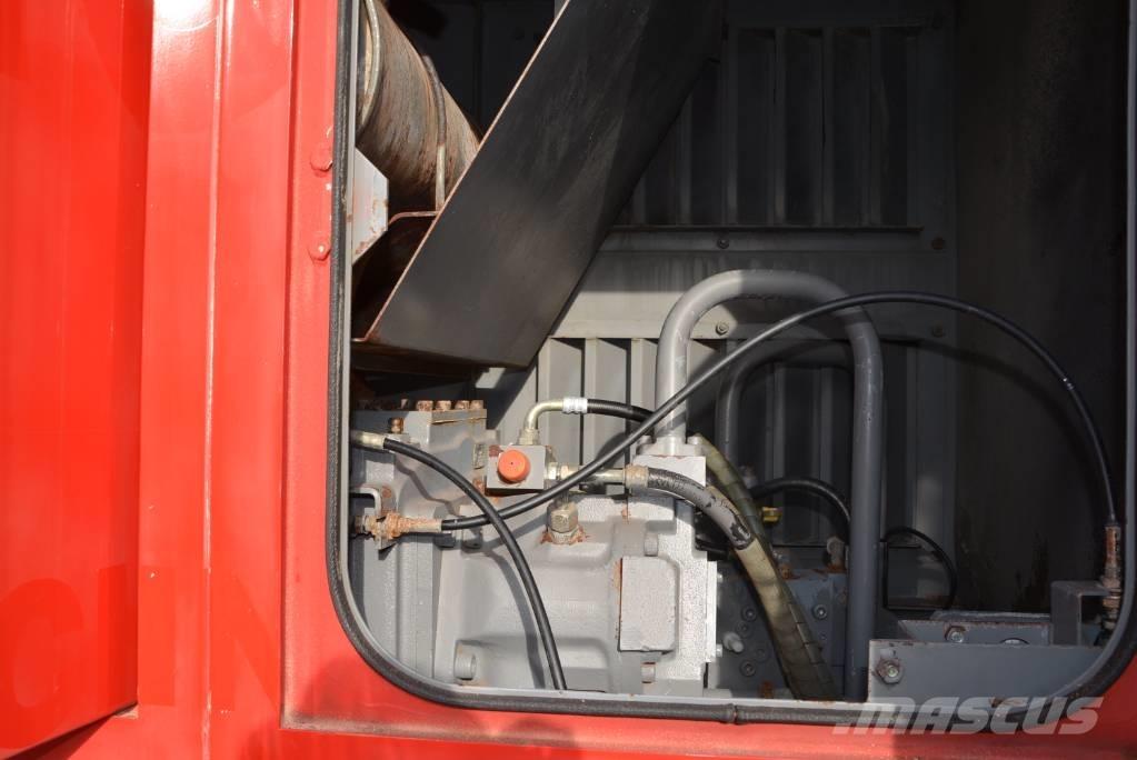 Hitachi CX 500 Γερανοί με ερπύστριες