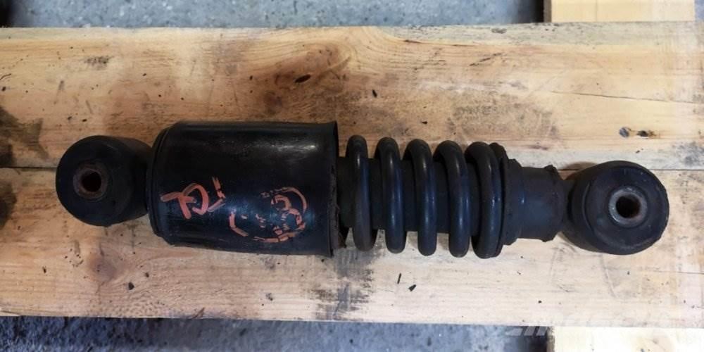 MAN TGL TLUMIČ KABINY Καμπίνες και εσωτερικό