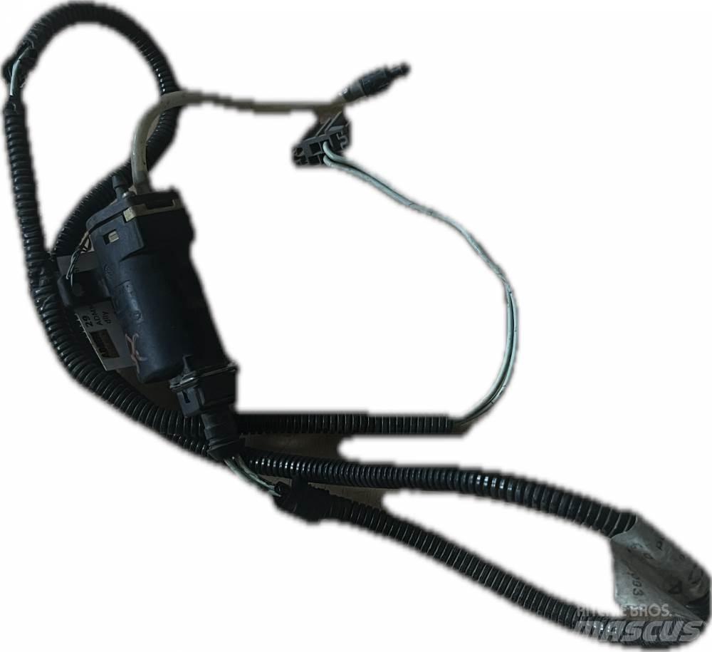  MOTOR OSTŘIKOVAČŮ Κινητήρες