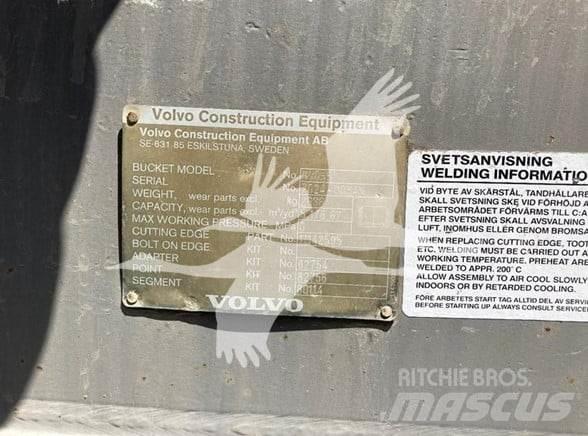 Volvo 60055 Κουβάδες