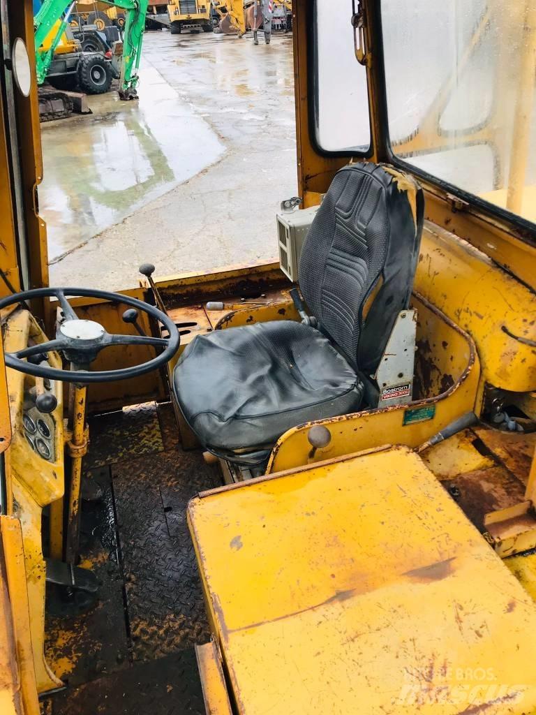 CAT 944 Φορτωτές με λάστιχα (Τροχοφόροι)
