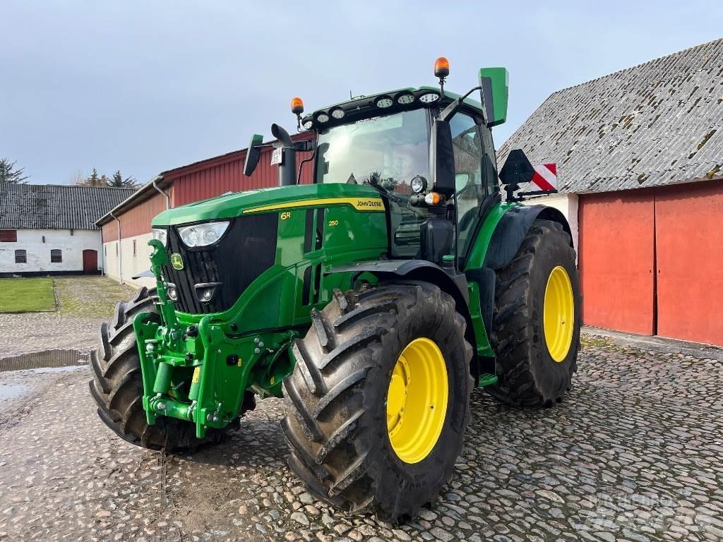 John Deere 6R 250 Τρακτέρ