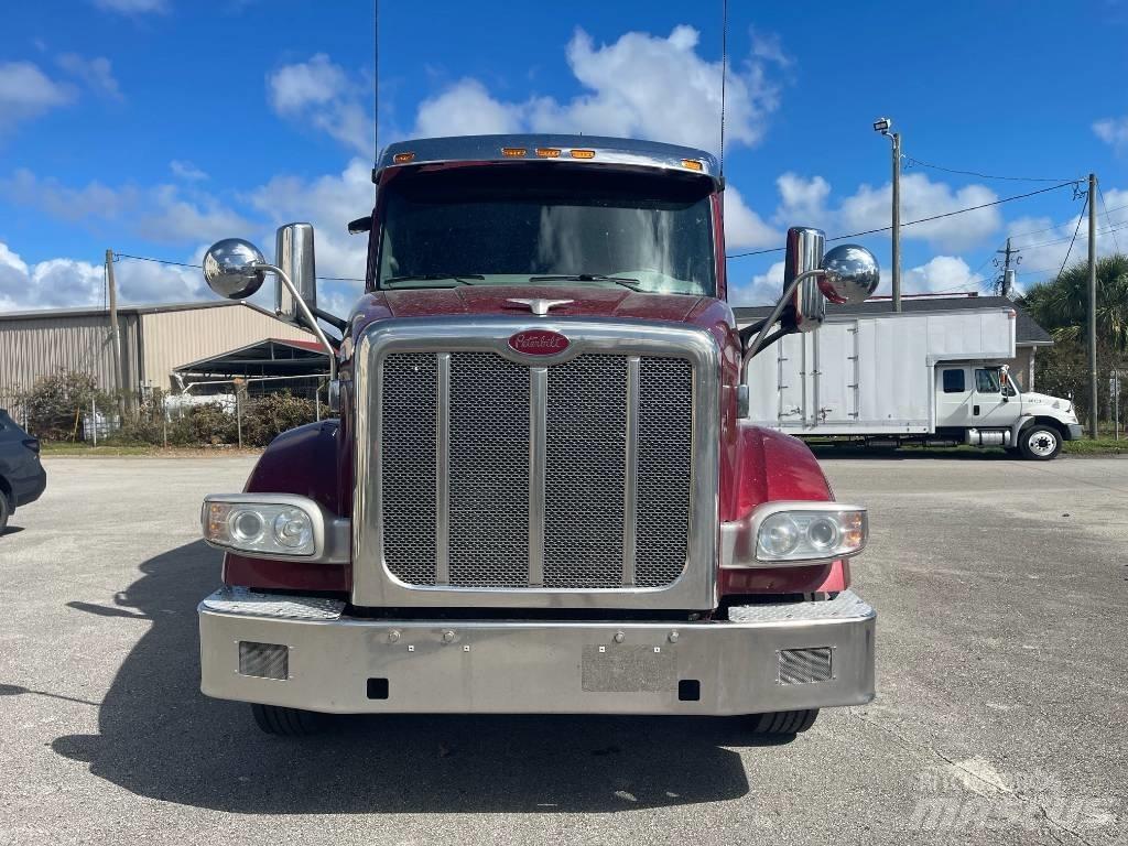 Peterbilt 567 Τράκτορες