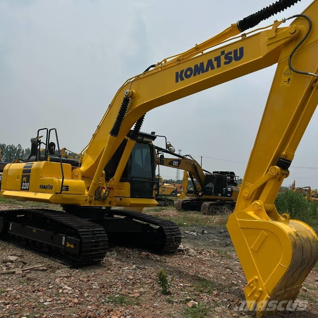 Komatsu 220-8 Εκσκαφείς με ερπύστριες
