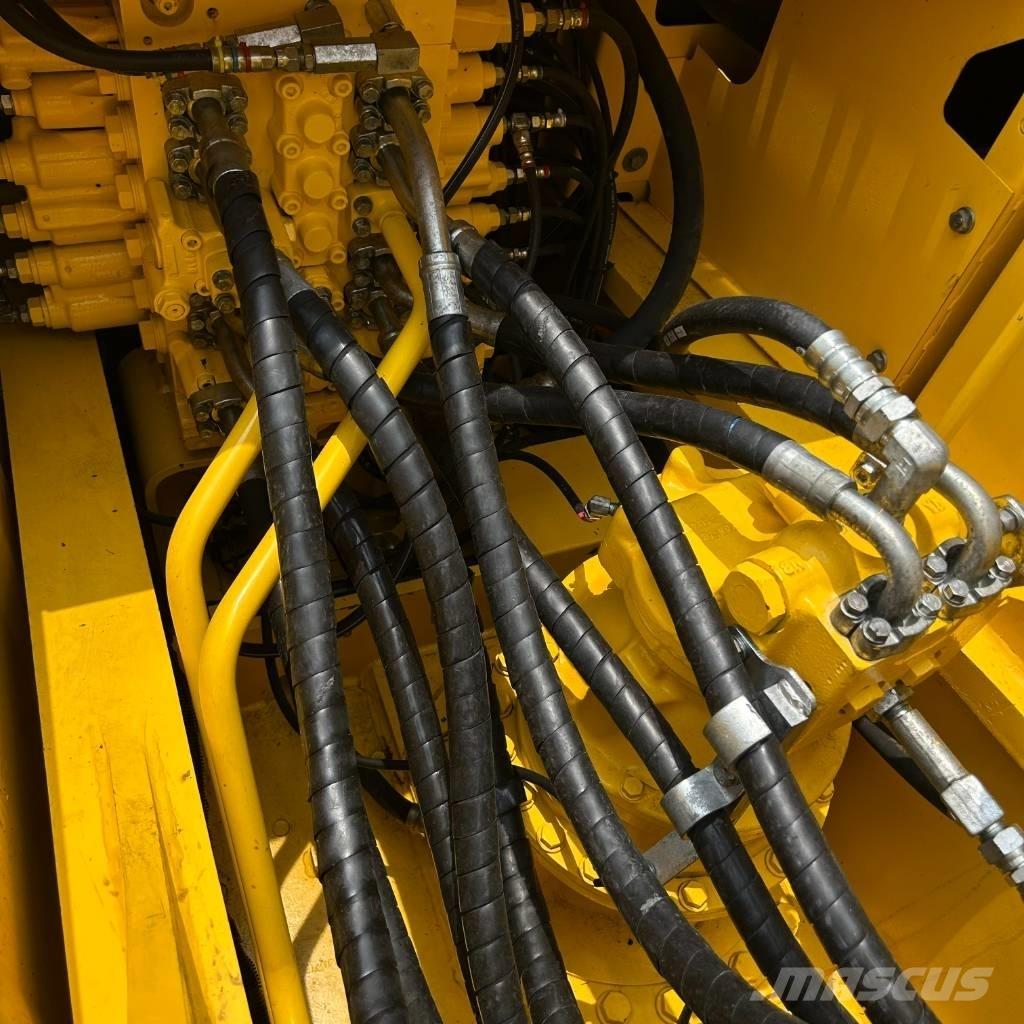 Komatsu 220-8 Εκσκαφείς με ερπύστριες