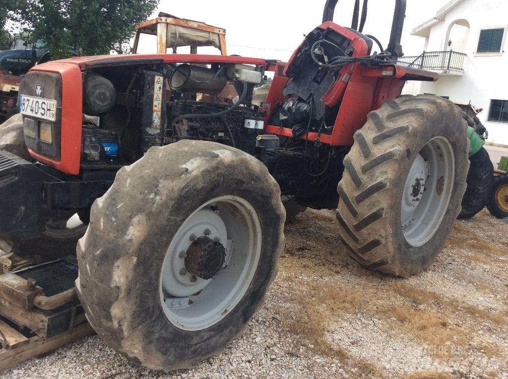 Massey Ferguson 4270 Κινητήρες