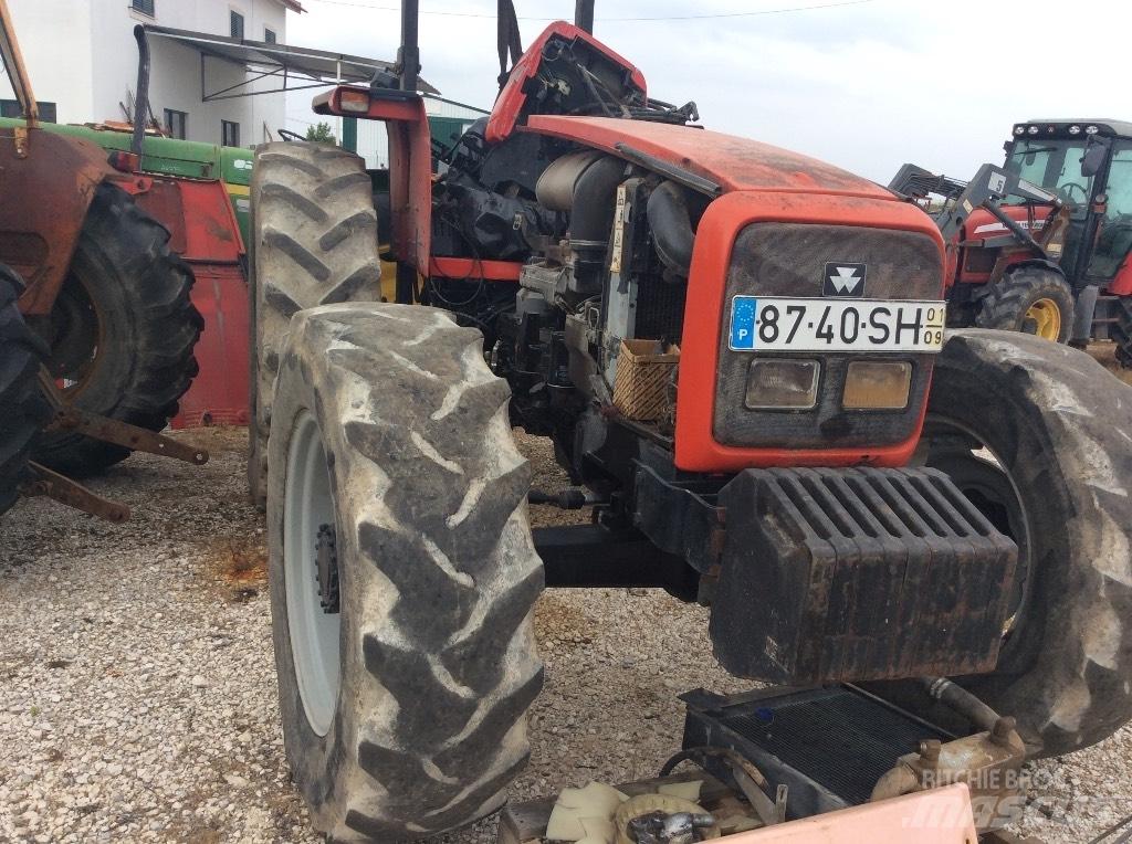 Massey Ferguson 4270 Κινητήρες
