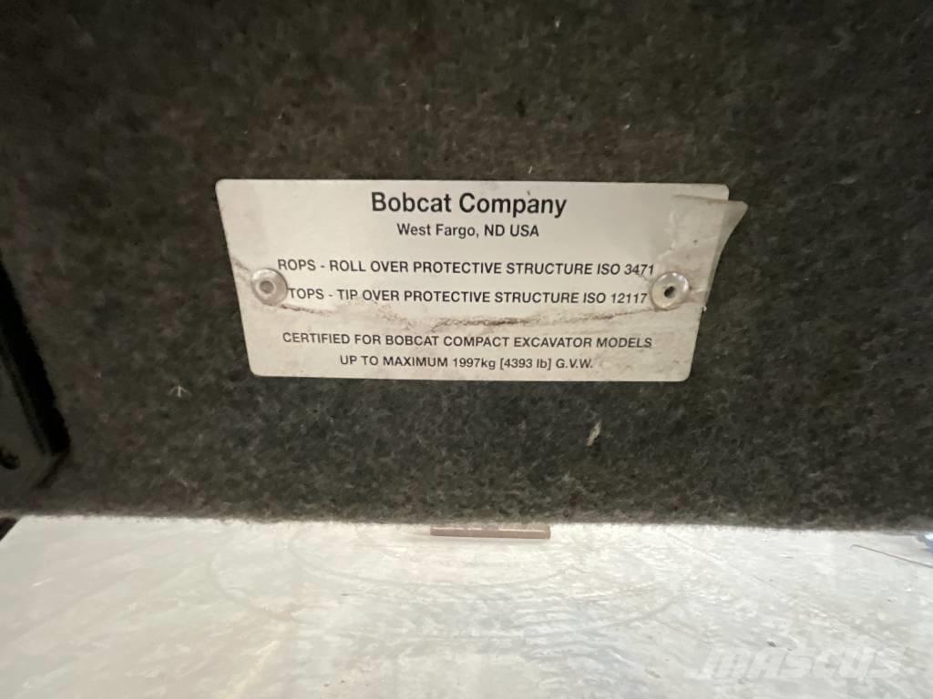 Bobcat E 16 Καμπίνες και εσωτερικό