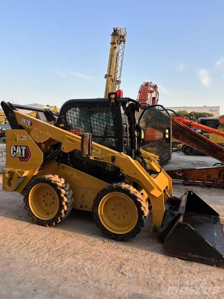 CAT 262 D Φορτωτάκια