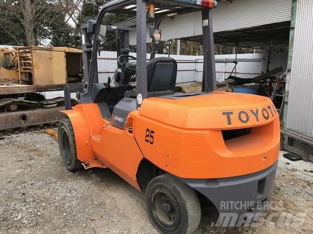 Toyota 7 FD 40 Πετρελαιοκίνητα Κλαρκ
