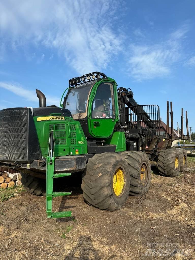 John Deere 1210E Μεταφορείς ξυλείας
