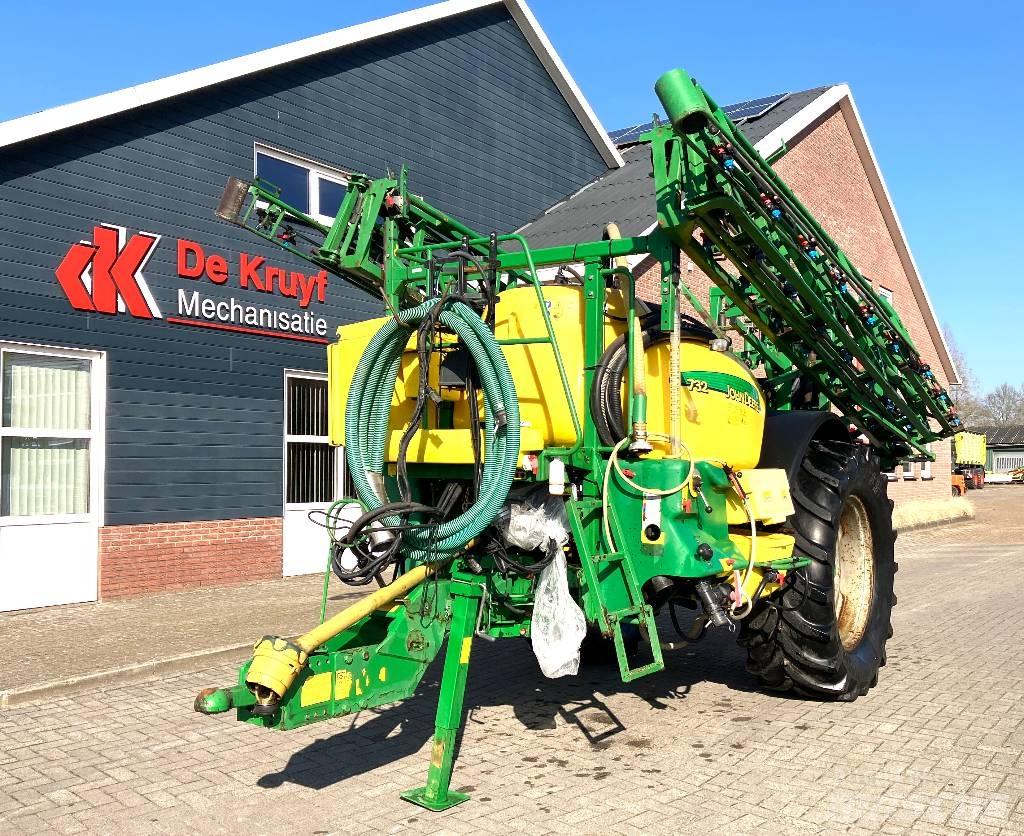 John Deere 732 Ρυμουλκούμενα ψεκαστικά
