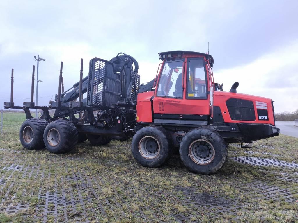Komatsu 875 Μεταφορείς ξυλείας