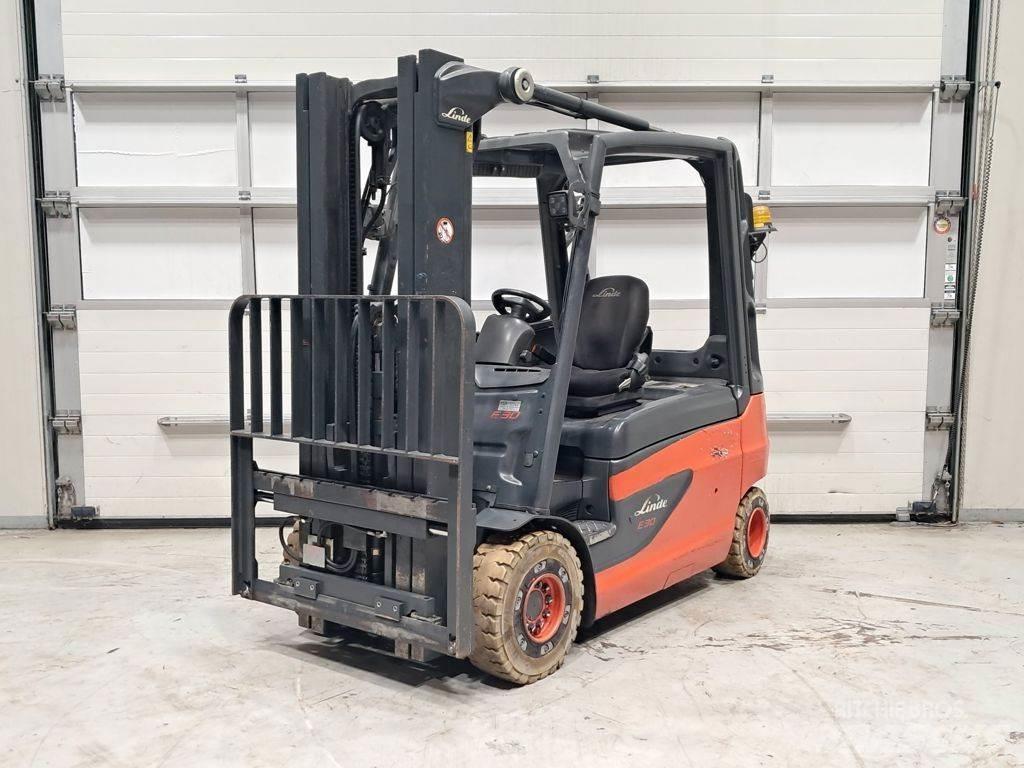 Linde E30L-01 Ηλεκτρικά περονοφόρα ανυψωτικά κλαρκ