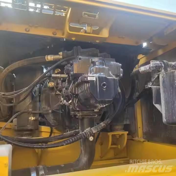 Komatsu PC360-8 Εκσκαφείς με ερπύστριες