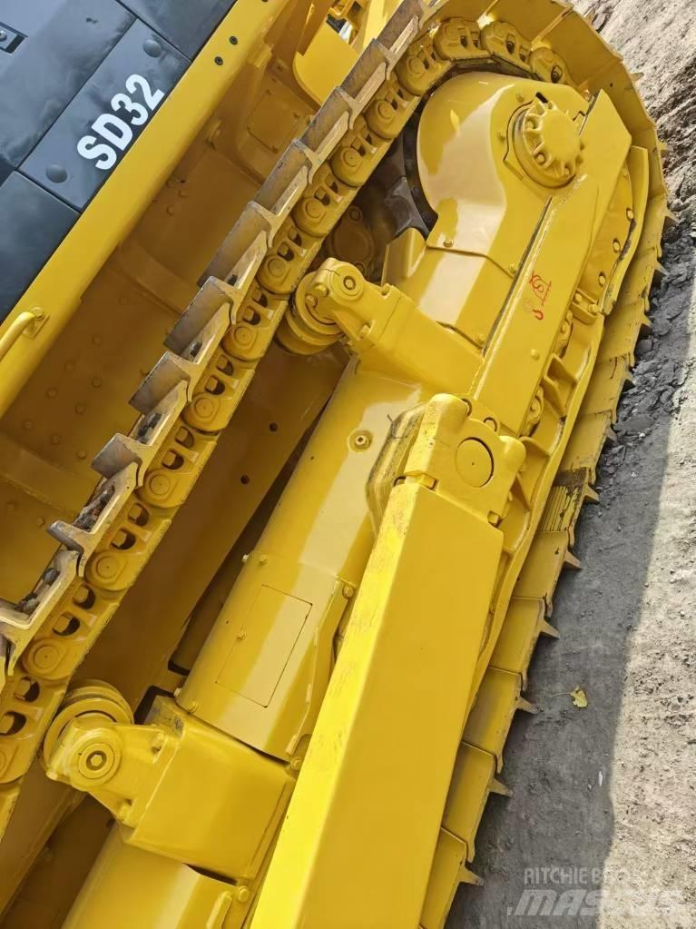 Shantui SD 32 Μπουλντόζες με ερπύστριες