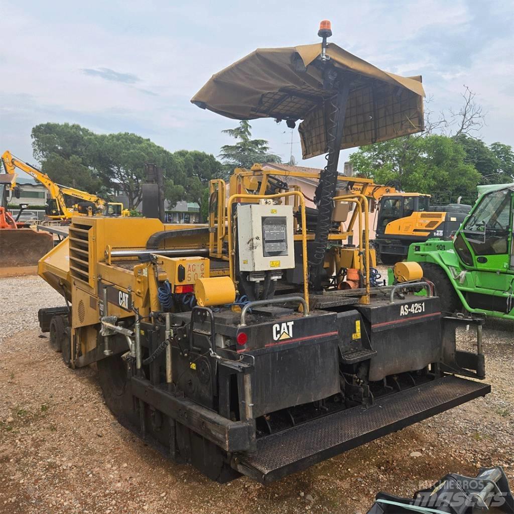 CAT AP 600 Επίστρωση ασφάλτου