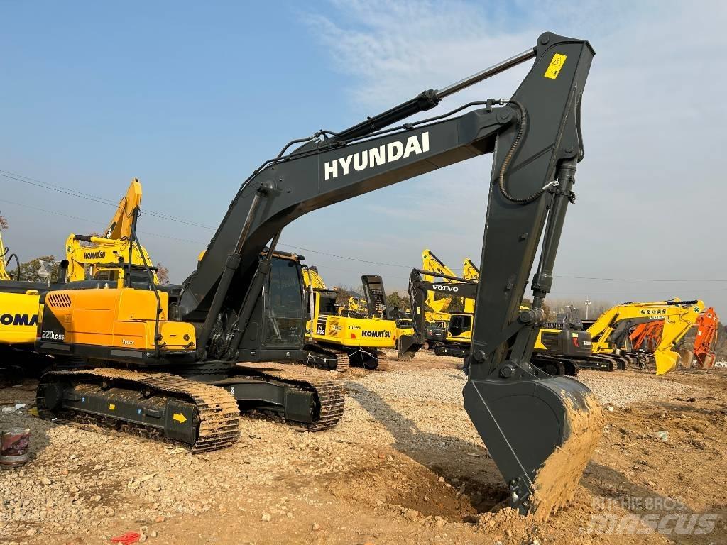 Hyundai R220LC-9S Εκσκαφείς με ερπύστριες