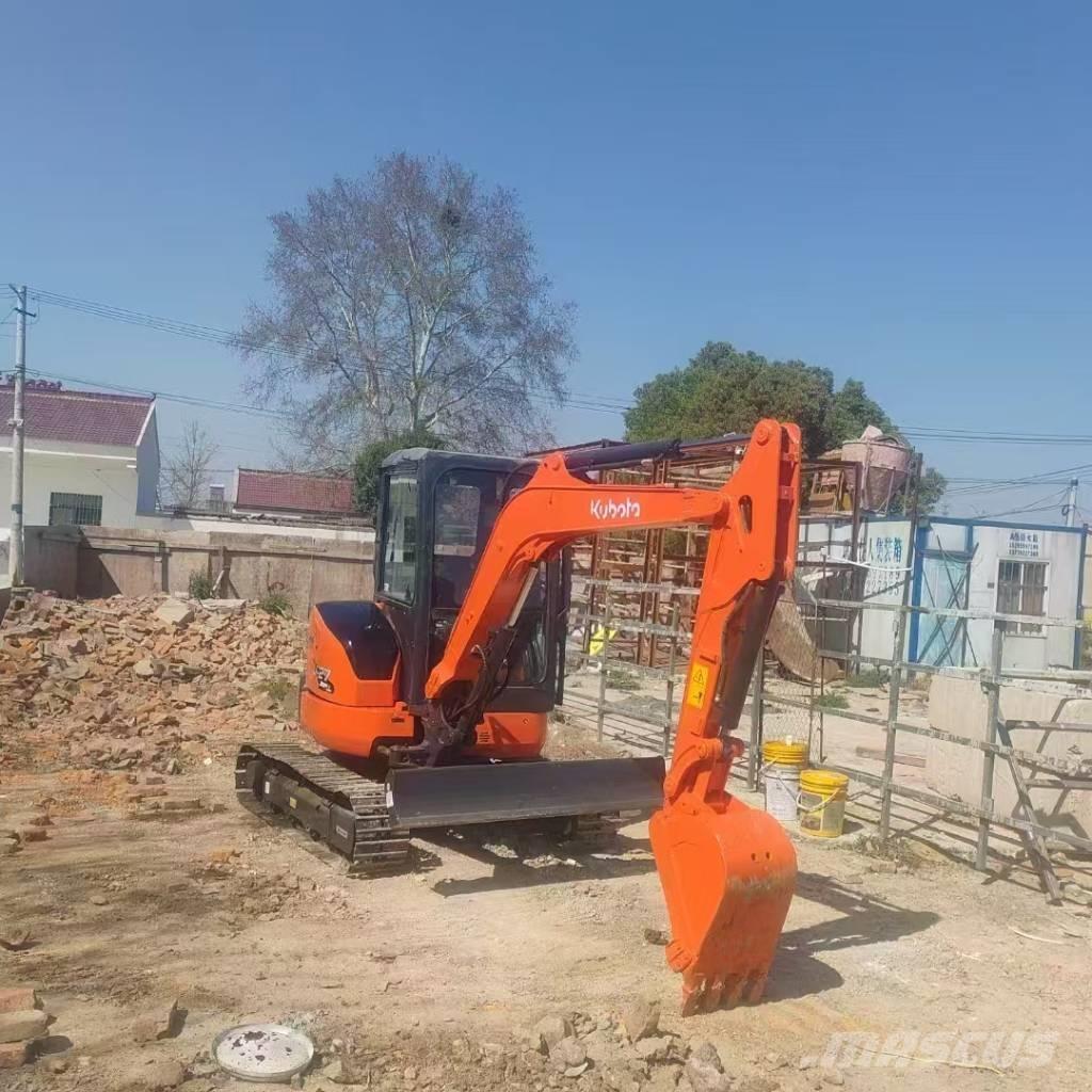 Kubota U 27 Εκσκαφάκι (διαβολάκι) < 7t