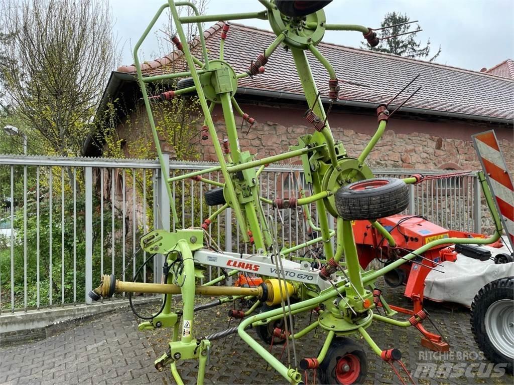CLAAS Volto 670 Τσουγκράνες και χορτοξηραντικές μηχανές