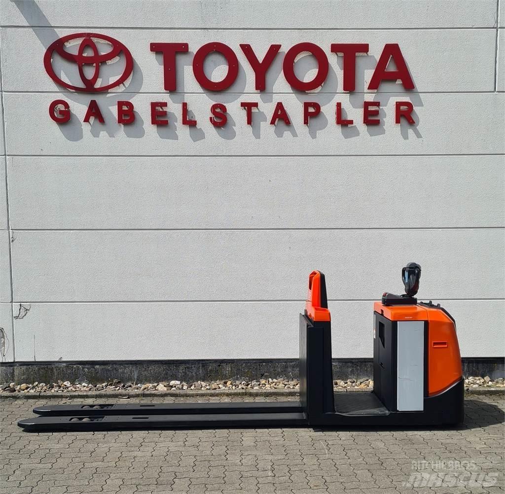 Toyota OSE 250 Περονοφόρο ανυψωτικό συλλογής παραγγελιών μικρού ύψους