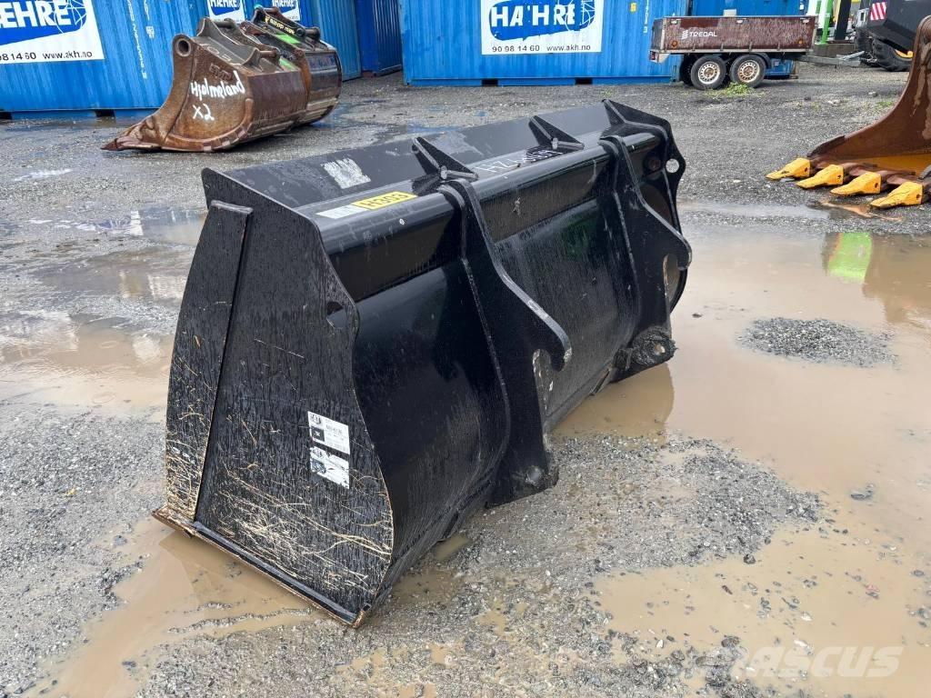 CAT 906 Φορτωτές με λάστιχα (Τροχοφόροι)