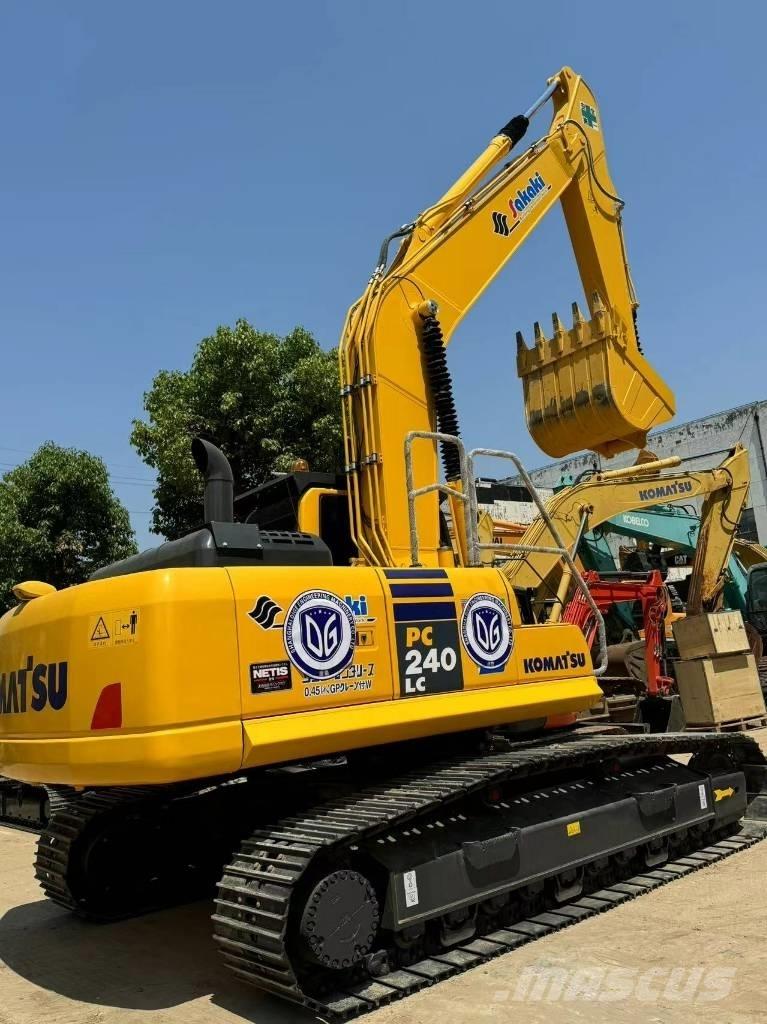Komatsu PC 240 Εκσκαφείς με ερπύστριες