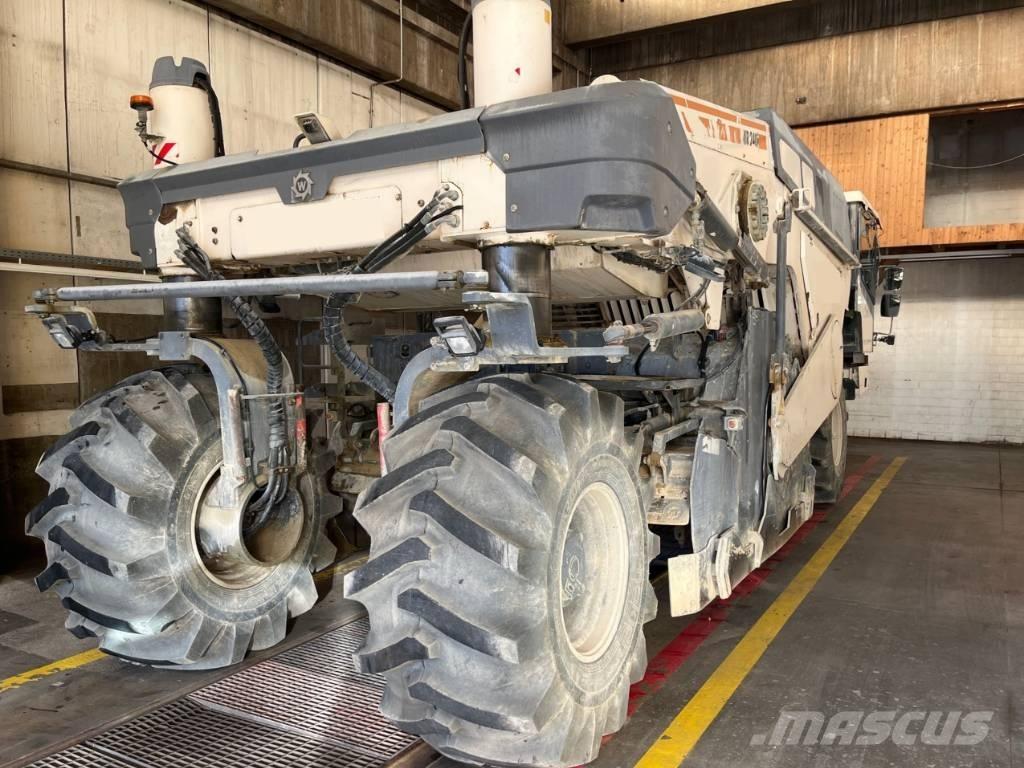 Wirtgen WR 240i Άλλα
