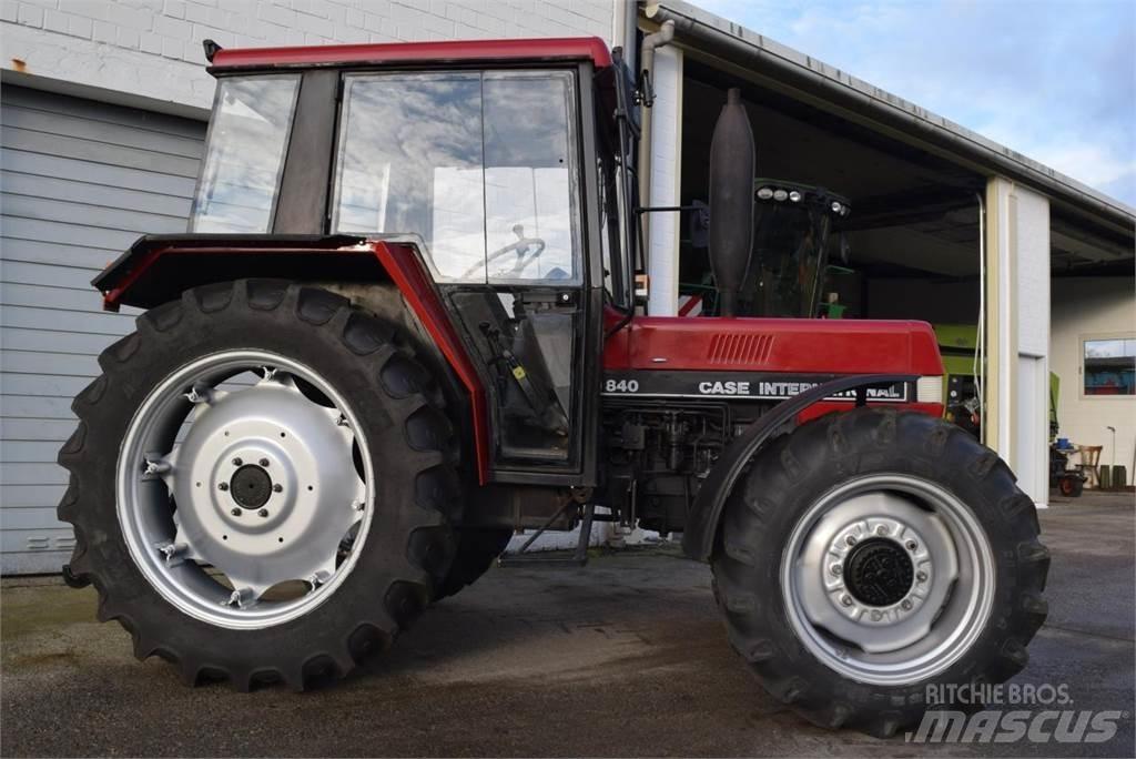 Case IH 840 Τρακτέρ
