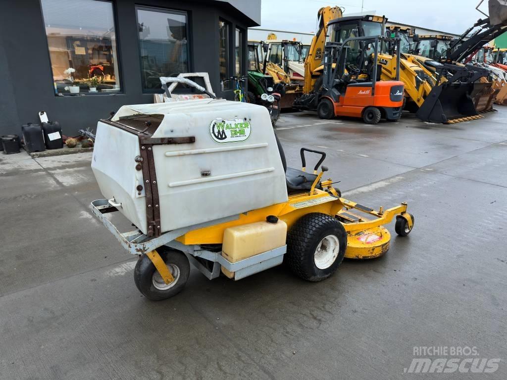 Walker MFG Χορτοκοπτικά με καθιστό χειριστή