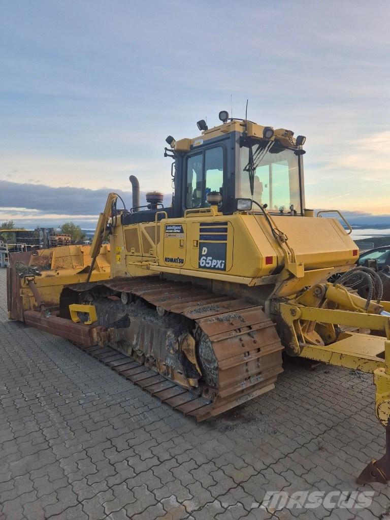 Komatsu D65 pxi Μπουλντόζες με ερπύστριες