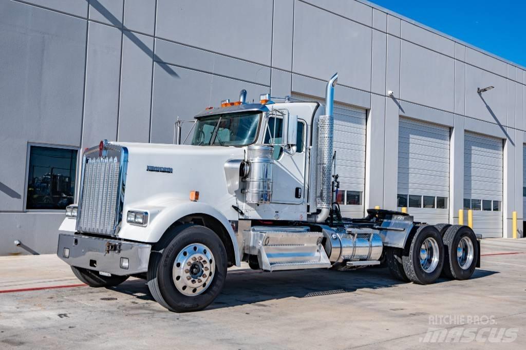 Kenworth W900 Τράκτορες