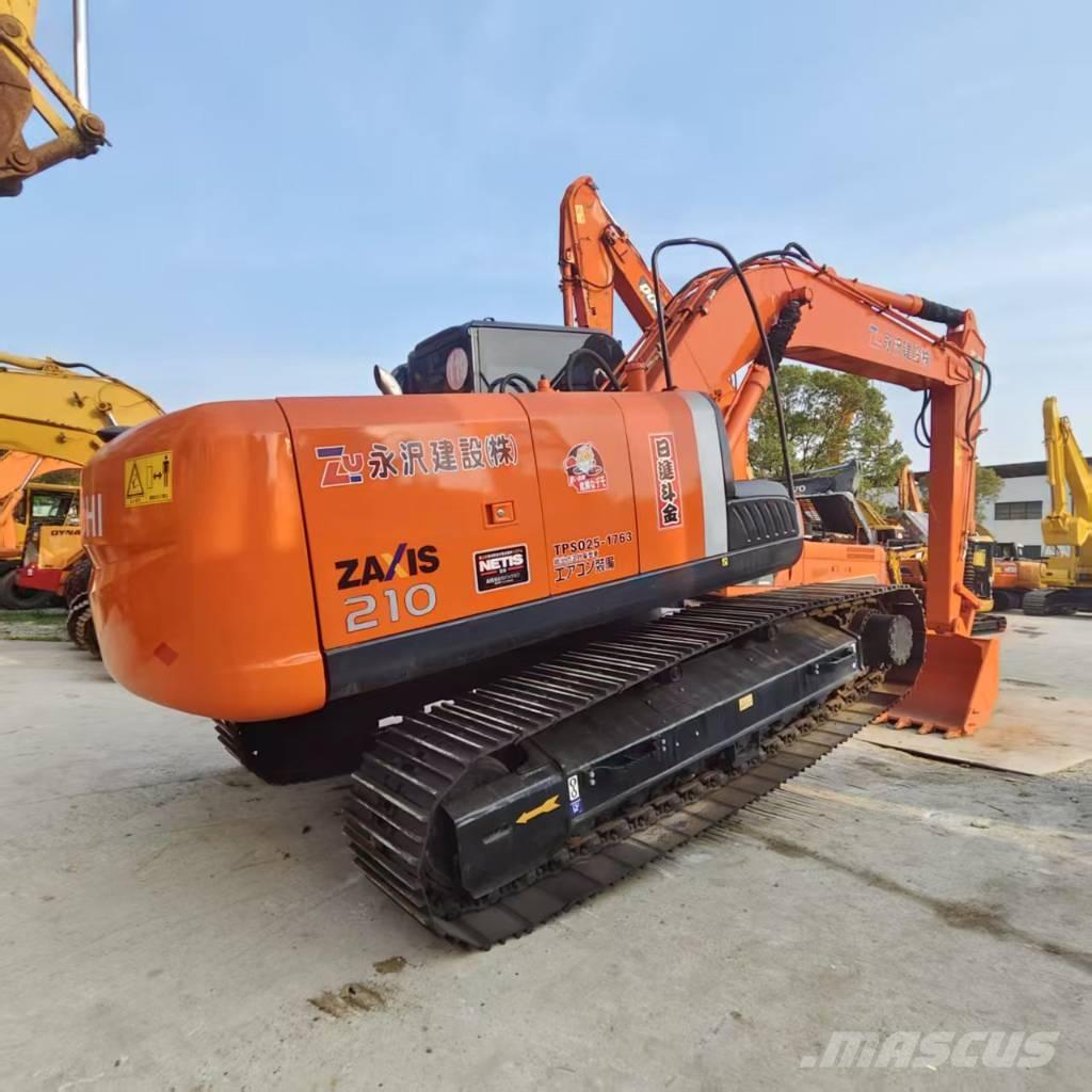 Hitachi ZX 210 Εκσκαφείς με ερπύστριες
