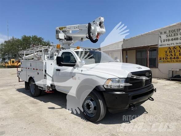 Altec AT37G Εναέριες πλατφόρμες τοποθετημένες σε φορτηγό